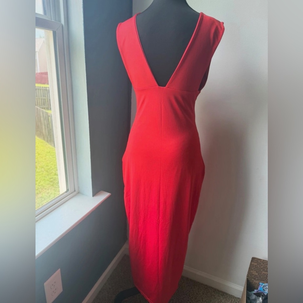 Red Deep V-Neck Midid Length Cocktail Dress - Picture 5 of 5